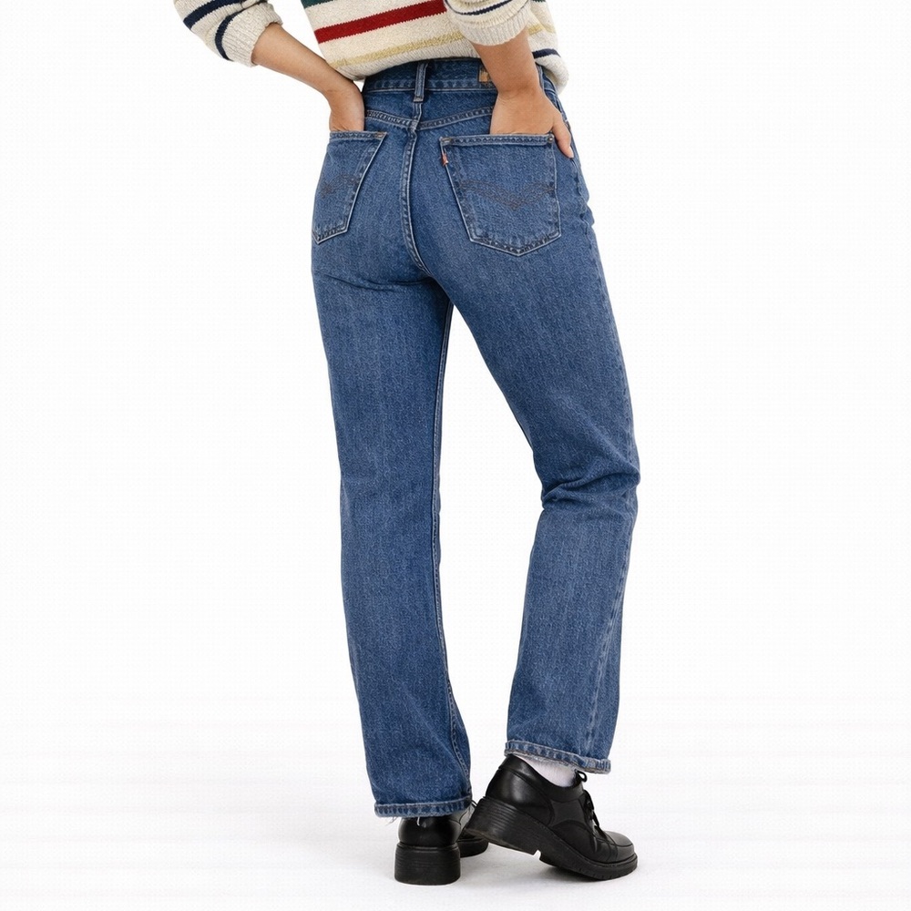 Vintage 90s Lei High Waisted Belted Jeans Size 9